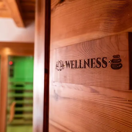 Wellness Hisa Jelenov Gric * Mala Nedelja